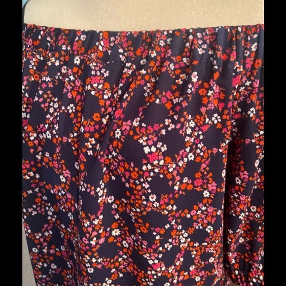 Michael Kors Off The Shoulder Tunic Style Top M 🌸 - Picture 6 of 6